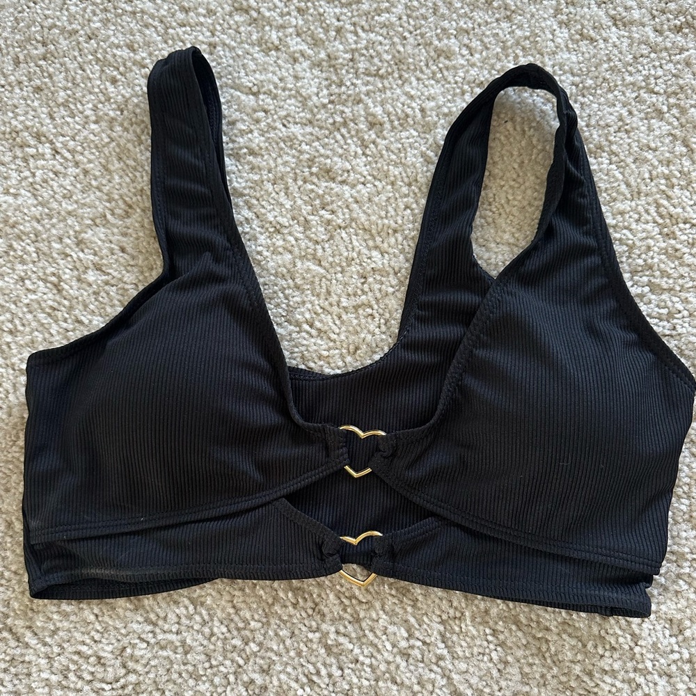 Black bikini top